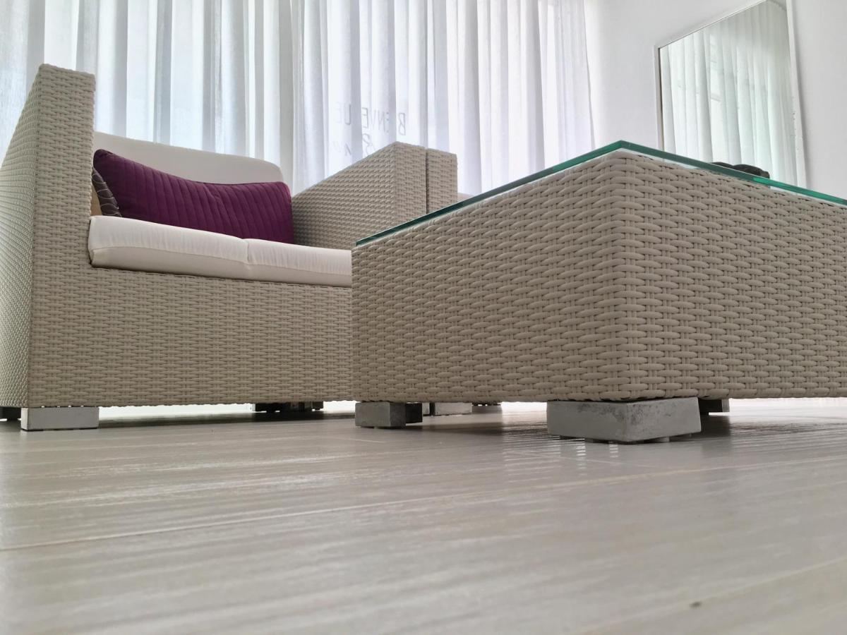 ホテル Casa Veintiuno Sosúa エクステリア 写真