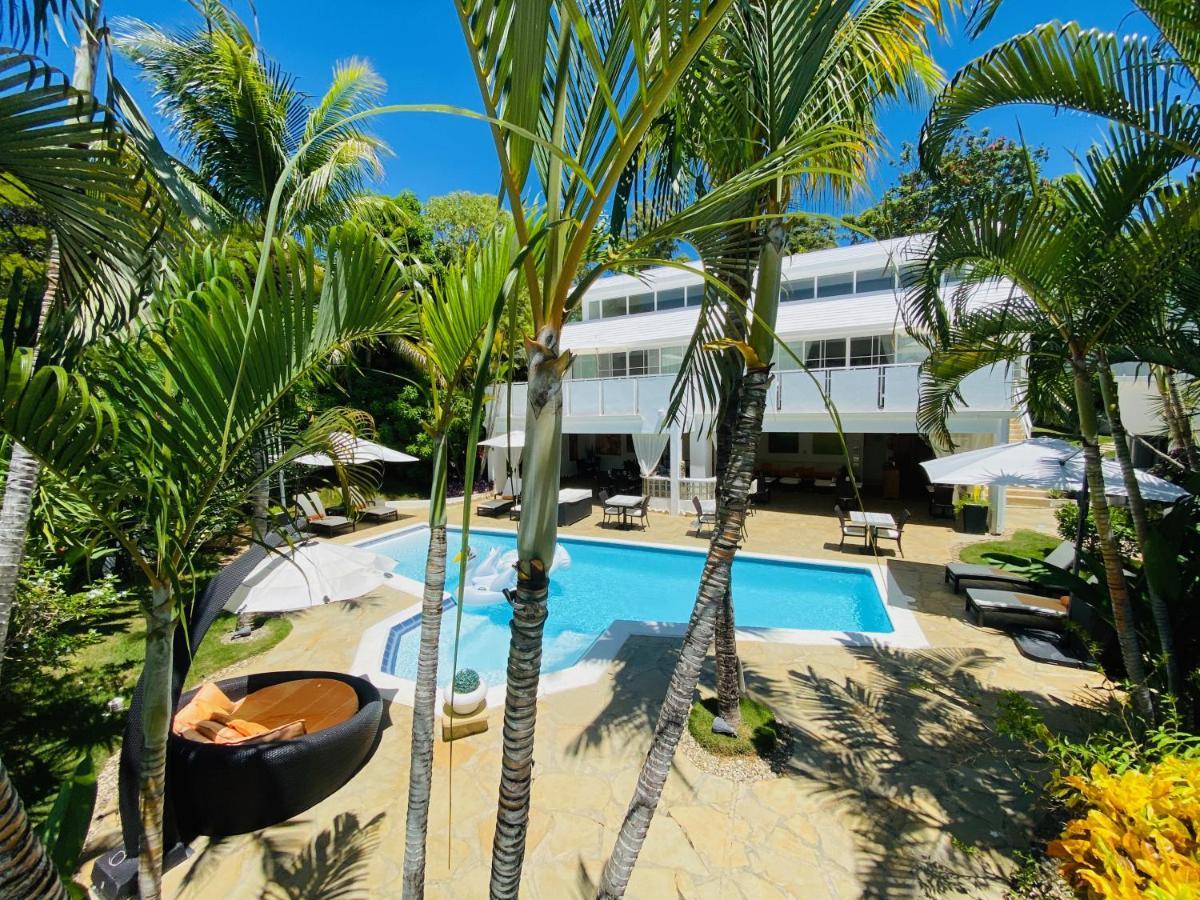 ホテル Casa Veintiuno Sosúa エクステリア 写真