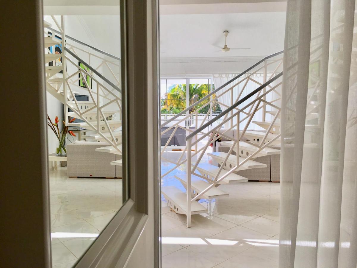 ホテル Casa Veintiuno Sosúa エクステリア 写真