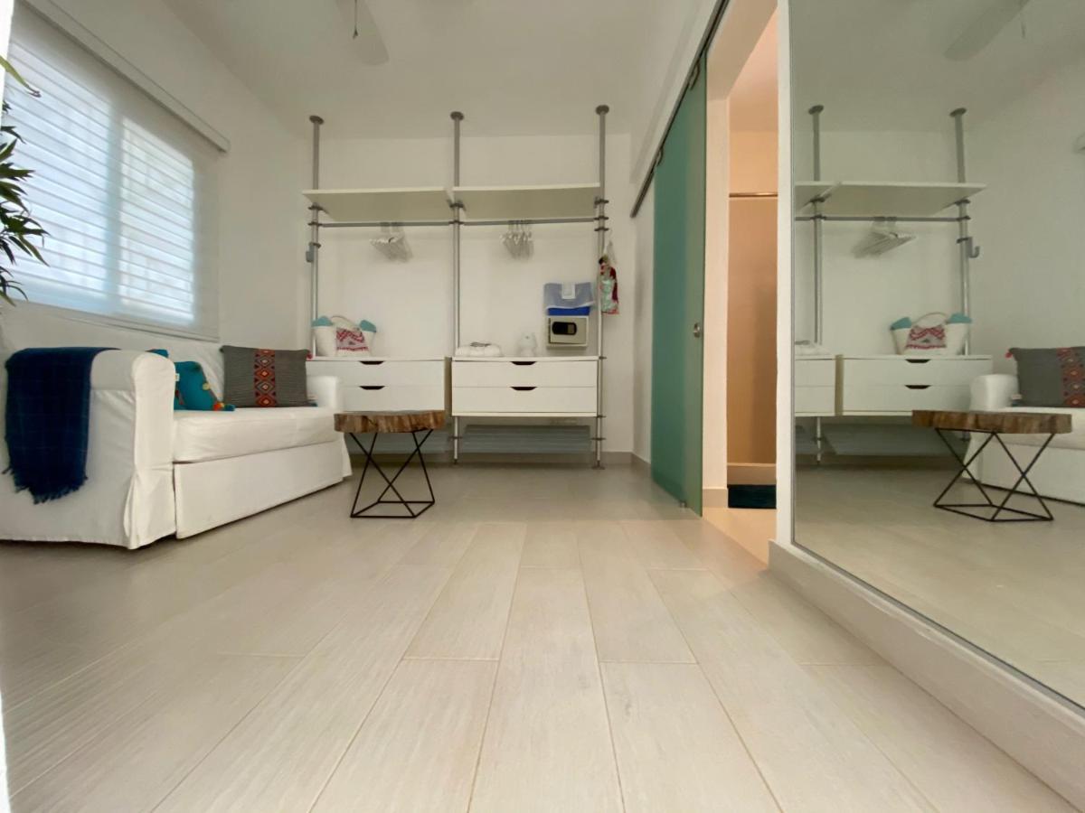 ホテル Casa Veintiuno Sosúa エクステリア 写真