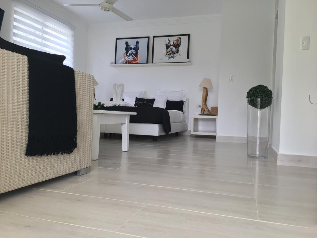 ホテル Casa Veintiuno Sosúa エクステリア 写真