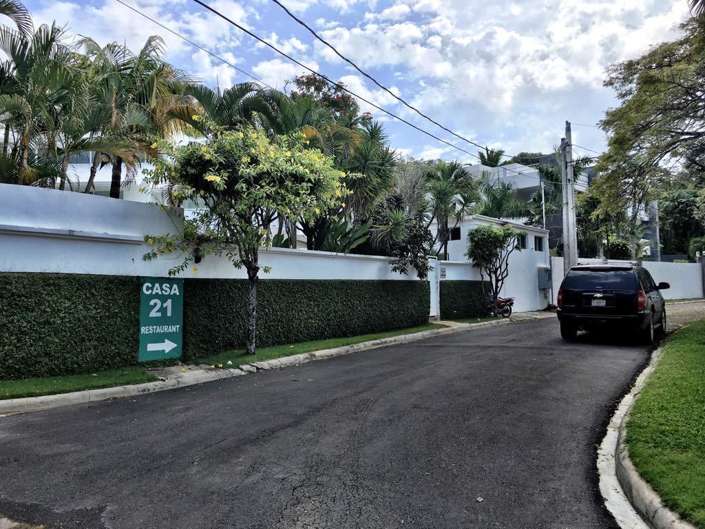 ホテル Casa Veintiuno Sosúa エクステリア 写真